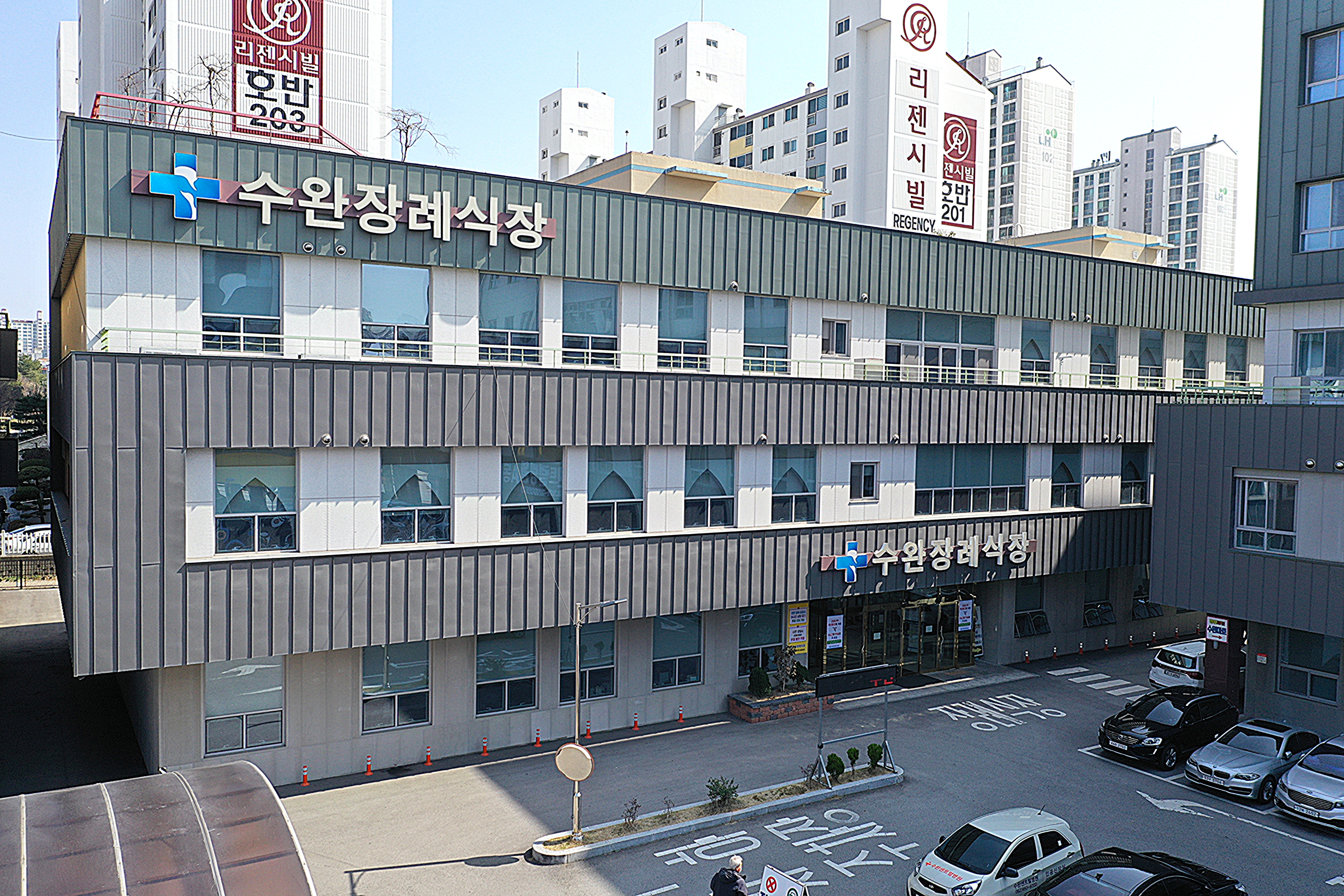 /main/facility1-2.JPG